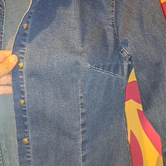 Trendy jean top - Picture 2 of 6